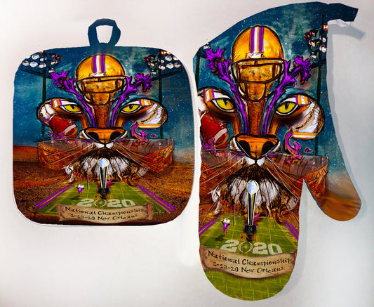 Bengal National Championship 2020 Pot Holder & Oven Mitt