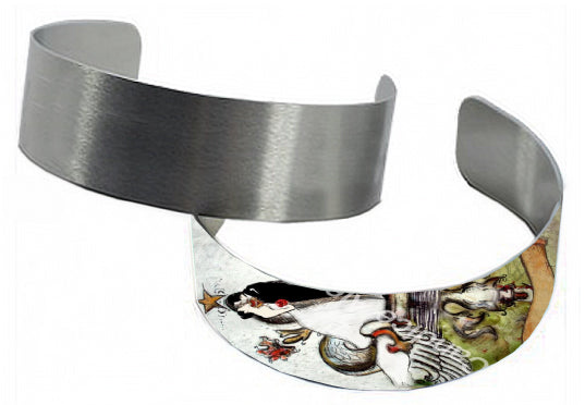 Wedding (The Kiss) Metal Cuff